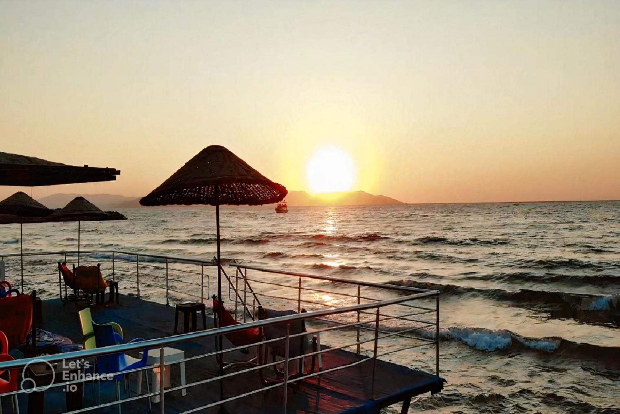 Medos Beach Hotel Kusadasi Bagian luar foto