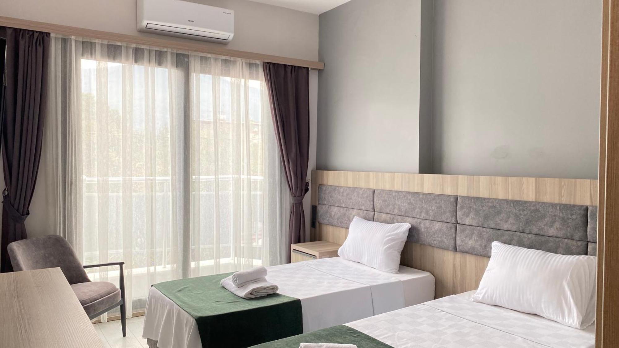 Medos Beach Hotel Kusadasi Bagian luar foto