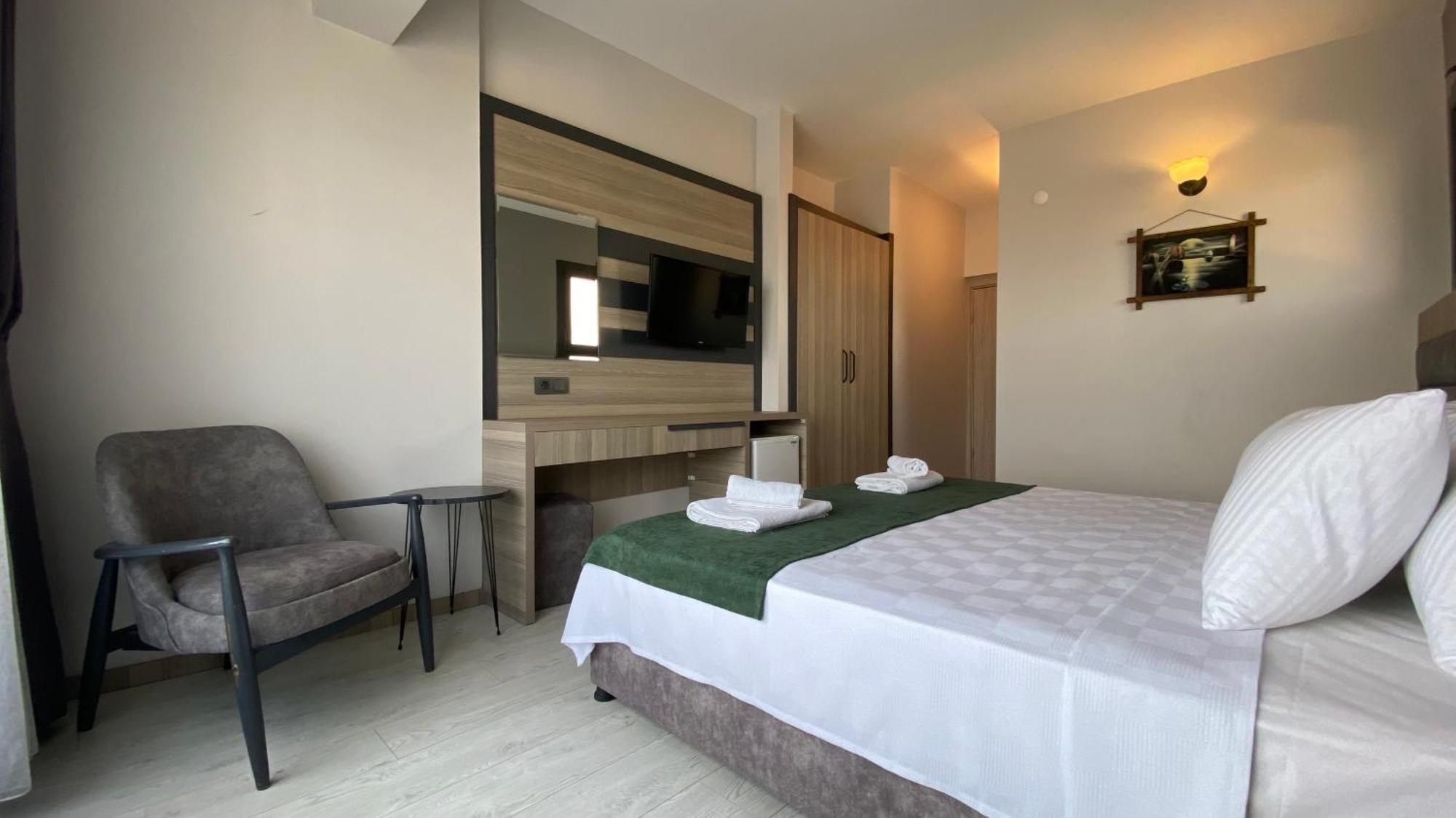 Medos Beach Hotel Kusadasi Bagian luar foto