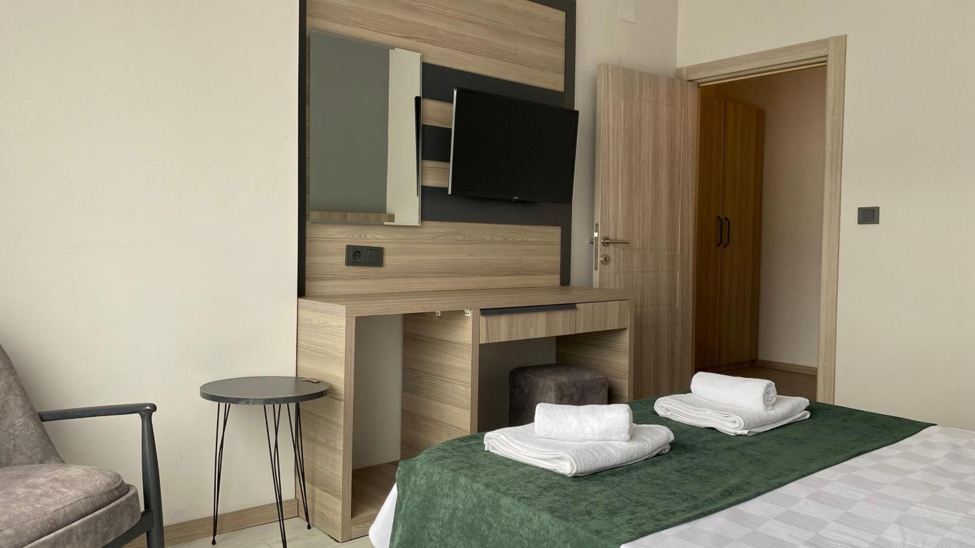Medos Beach Hotel Kusadasi Bagian luar foto