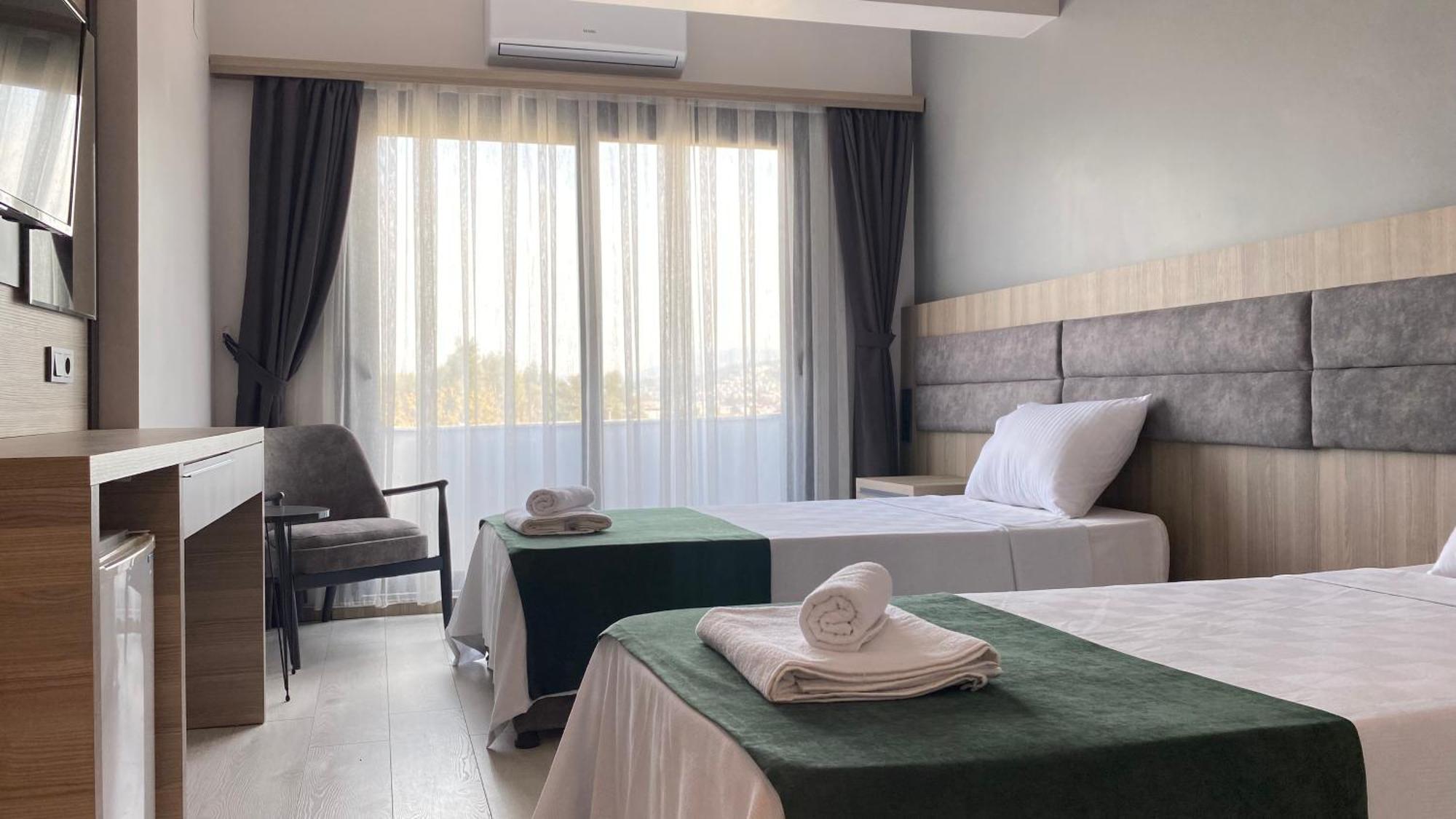 Medos Beach Hotel Kusadasi Bagian luar foto
